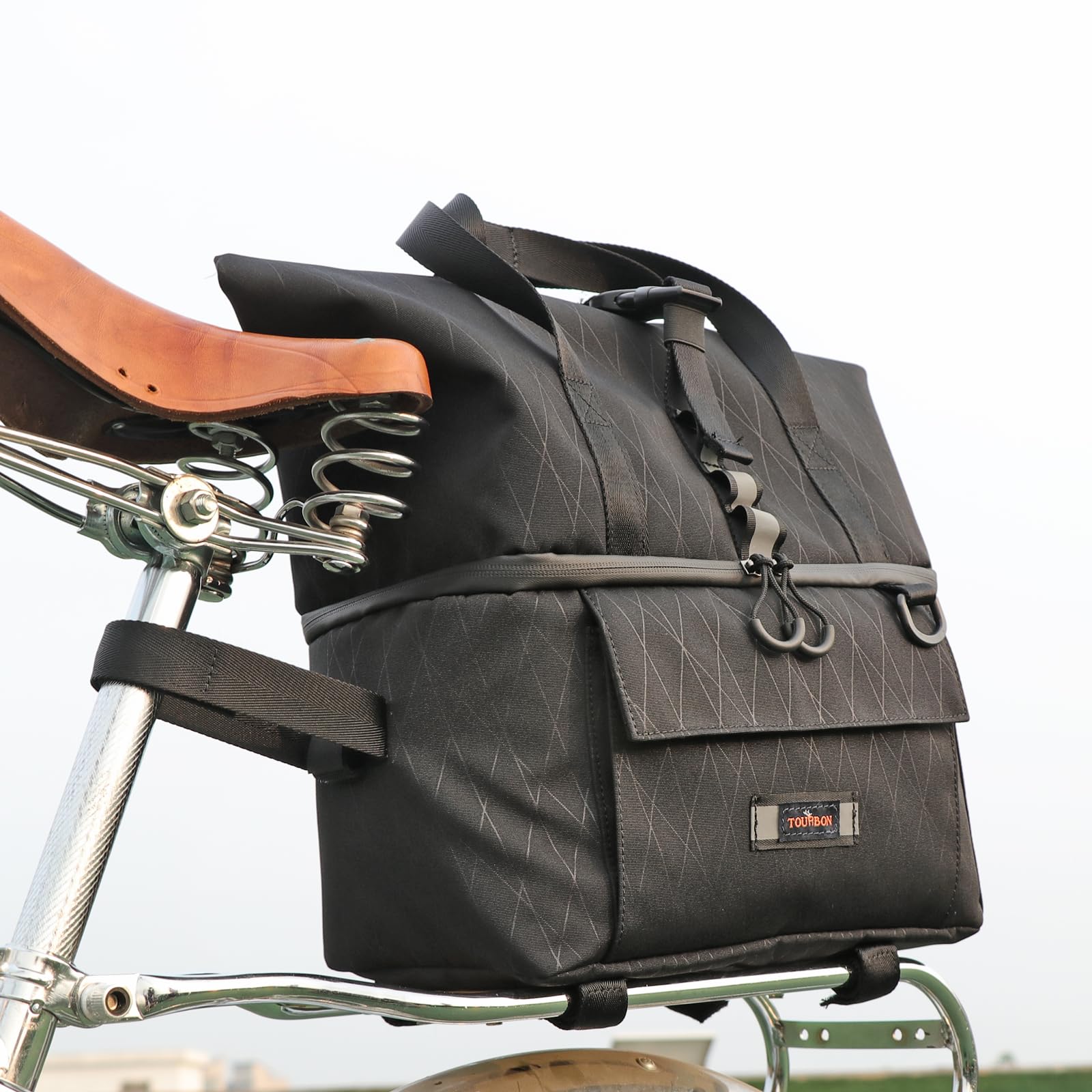 Photo 1 of TOURBON Insulated Bike Trunk Cooler Bags Bicycle Rear Rack Saddlebag Cycling Convertible Shoulder Bag
