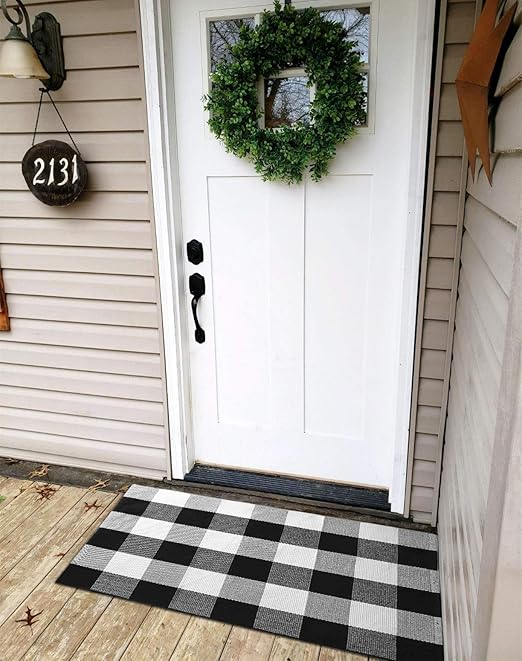 Ukeler Teppich 100 Baumwolle Kariert Schwarz Weiss 23 5 X35 4 Black And White Plaid Rug Amazon De Kuche Haushalt