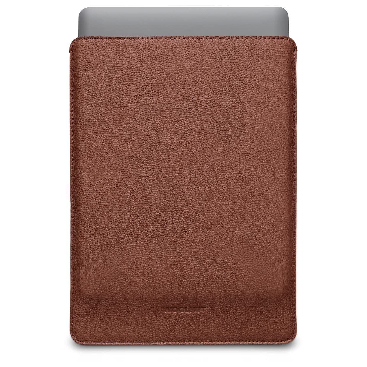 WOOLNUT Leather Sleeve Case for MacBook Pro 13 & MacBook Air 13/13.6 inch - Charge in Sleeve - Full-Grain Leather, Wool Felt Interior - Tailor-Made Fit - Scandinavian Design - Cognac Brown