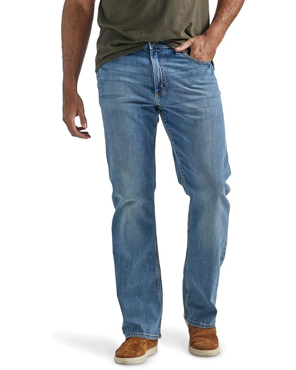 Wrangler Authentics Men's Relaxed Fit Boot Cut Jean