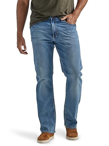 Wrangler Authentics Men's Relaxed Fit Boot Cut Jean, Riptide, 30W