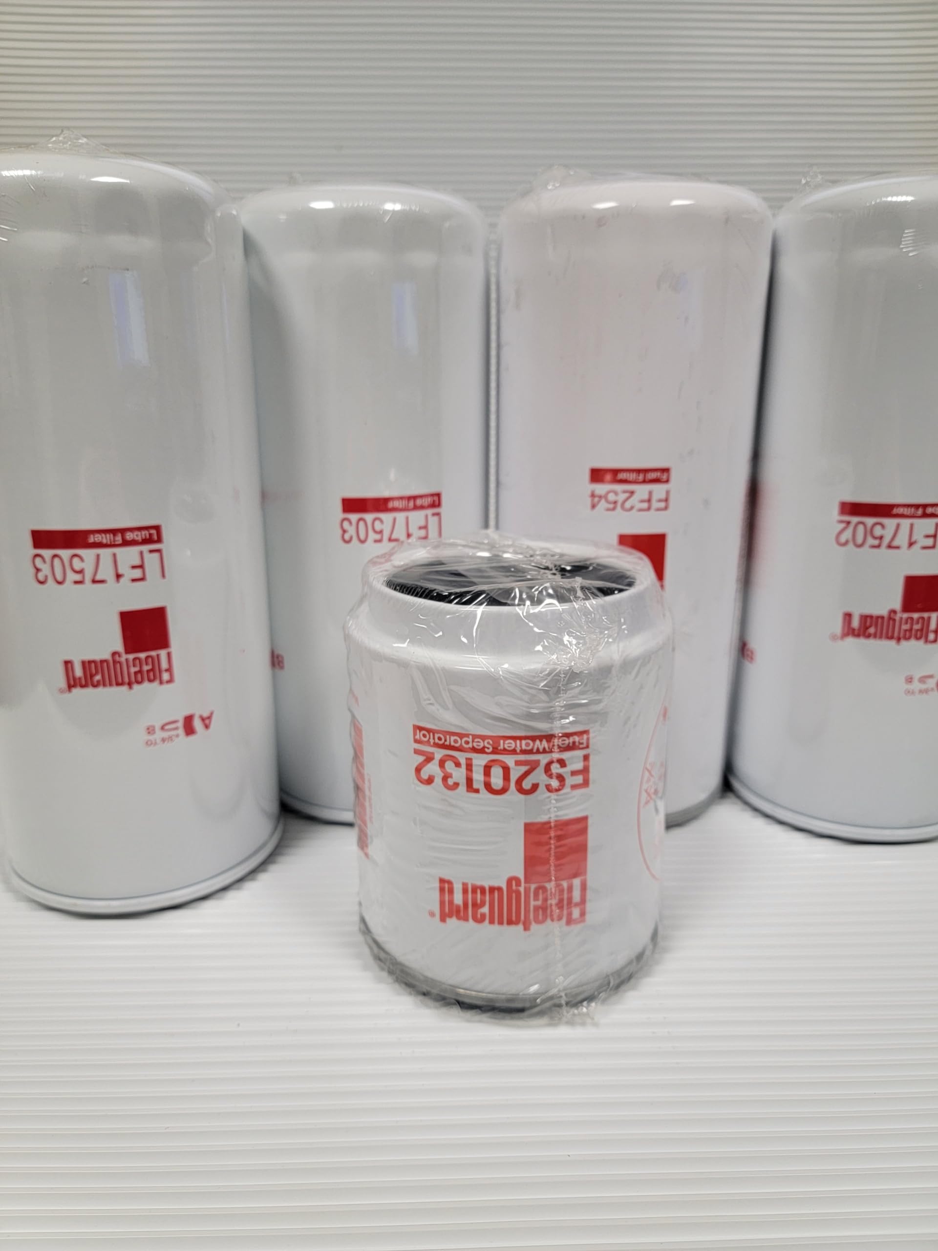 Fleetguard Engine Maintance Filter Kit. LF17503 x2