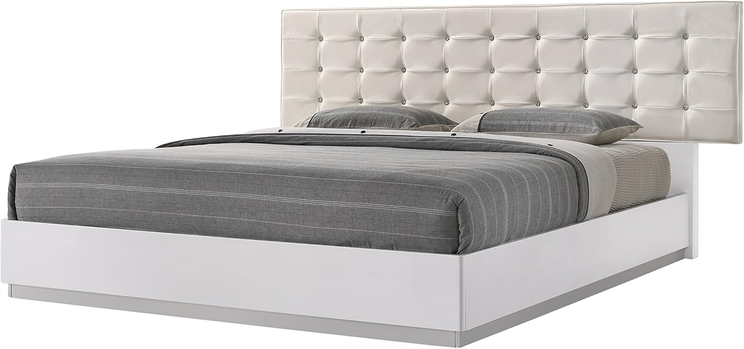 Amazon Com J And M Furniture Verona Bed King Kitchen Dining
