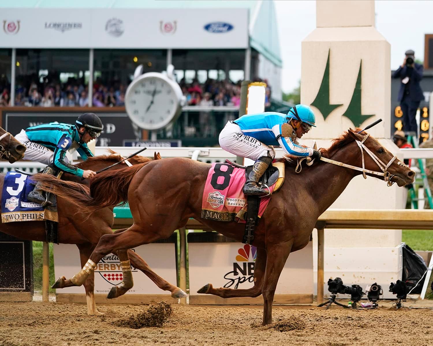 Photographs - SPORTSPHOTOSUSA Mage 2023 Kentucky Derby Champion 8X10 Photo Javier Castellano Up