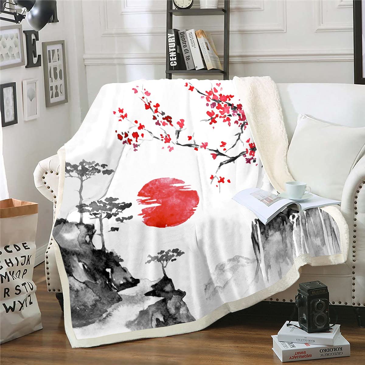 Loussiesd Japanese Ukiyoe Fleece Throw Blanket Cherry Blossoms Red Sun Sherpa Blanket for Kids Boys Girls Ink Japanese Style Fuzzy Blanket for Sofa Bed Exotic Style Double 60"x79"
