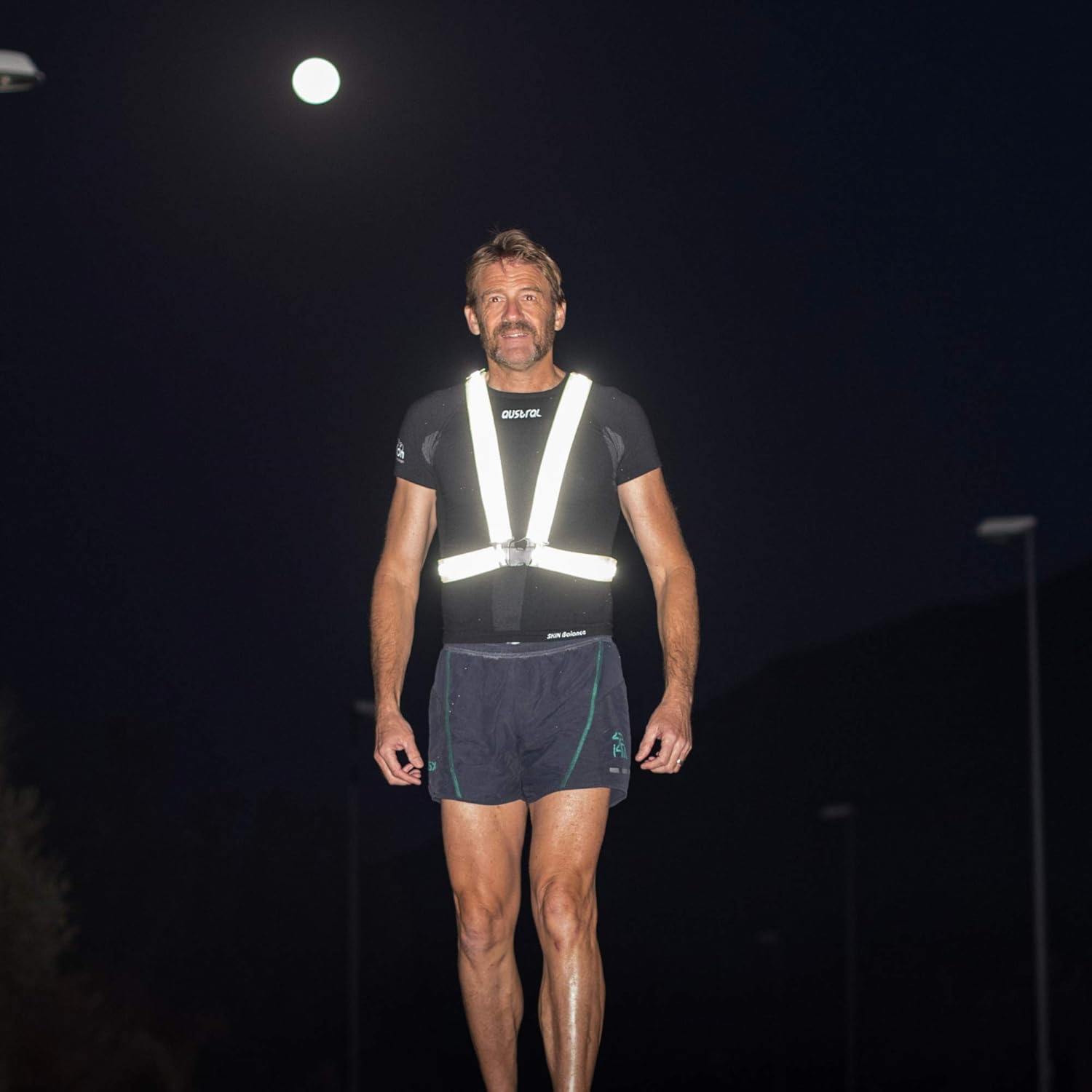 Tuvizo Reflective Vest for Running or Cycling - Comfortable Reflective Gear for High Visibility and Safety : Sports & Outdoors