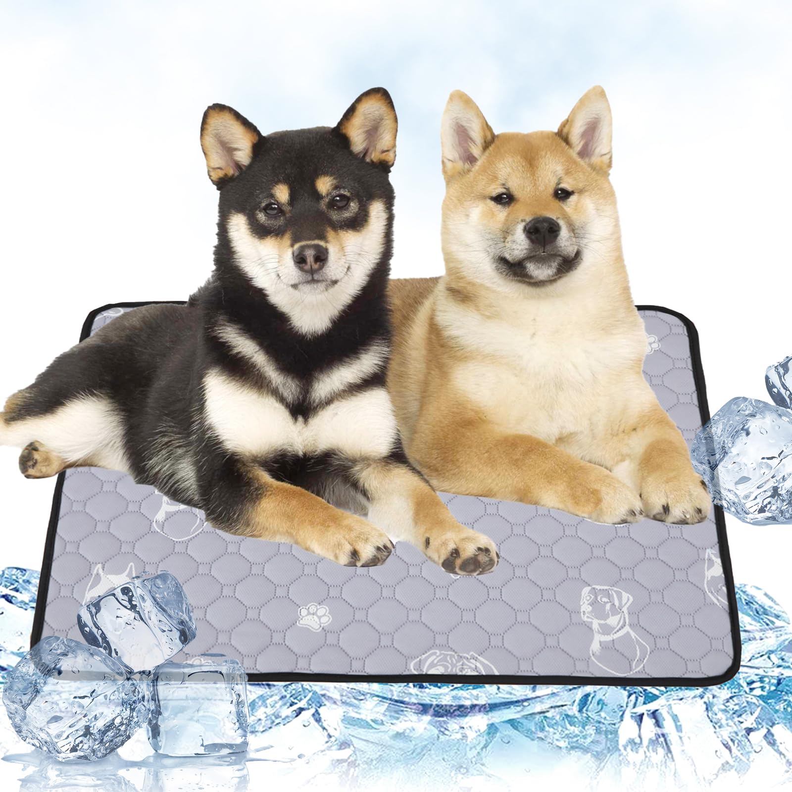 JSTHHTT Dog Cooling Mat, Reusable Pet Cool Mat, Cooling Dog Bed, Durable, Easy-Fold, for Home Travel, Self Cooling Pad for Dogs Cats in Hot Summer 60 * 45cm(Grey)