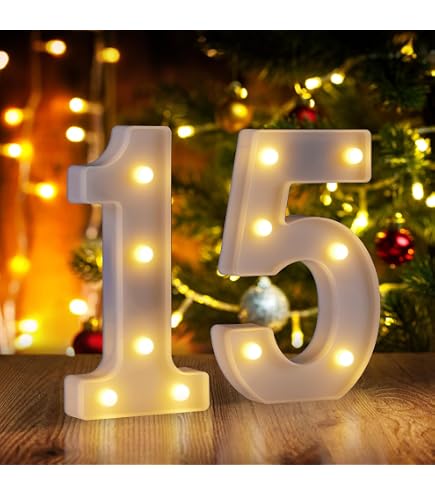 INNORU 'Happy 15th Birthday' Konfetti – 120 Stück, Gold-glitzernd, Für Tischdekoration
