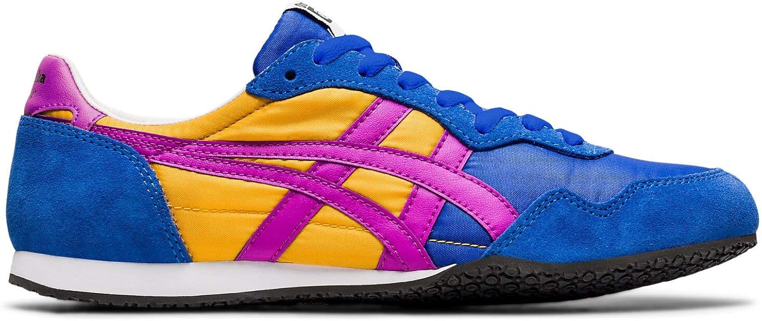 onitsuka tiger serrano on feet