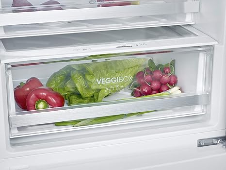 Severin KGK8937 nevera y congelador Independiente Blanco 317 L A++ ...