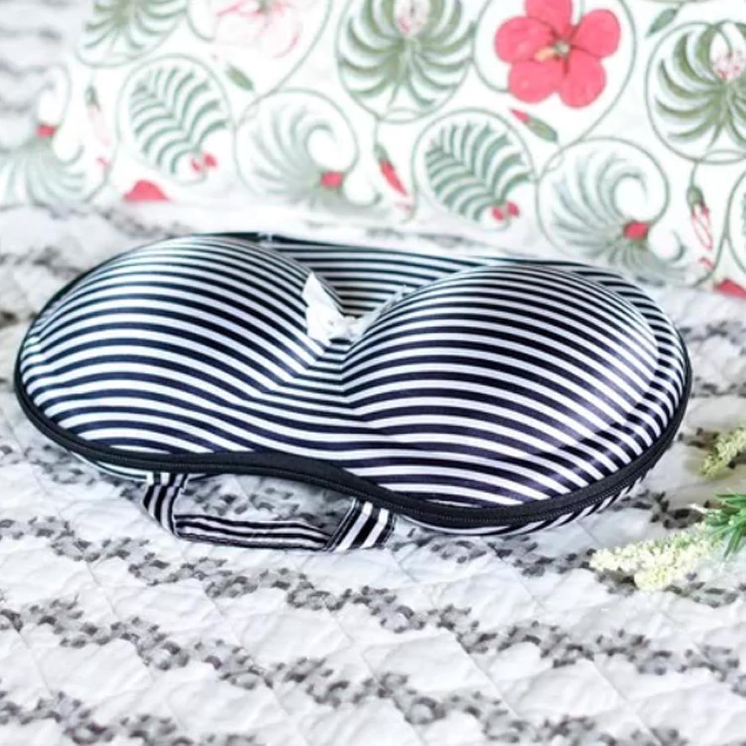 packnbuy bra travel organizer zip case for drawer suitcases black white