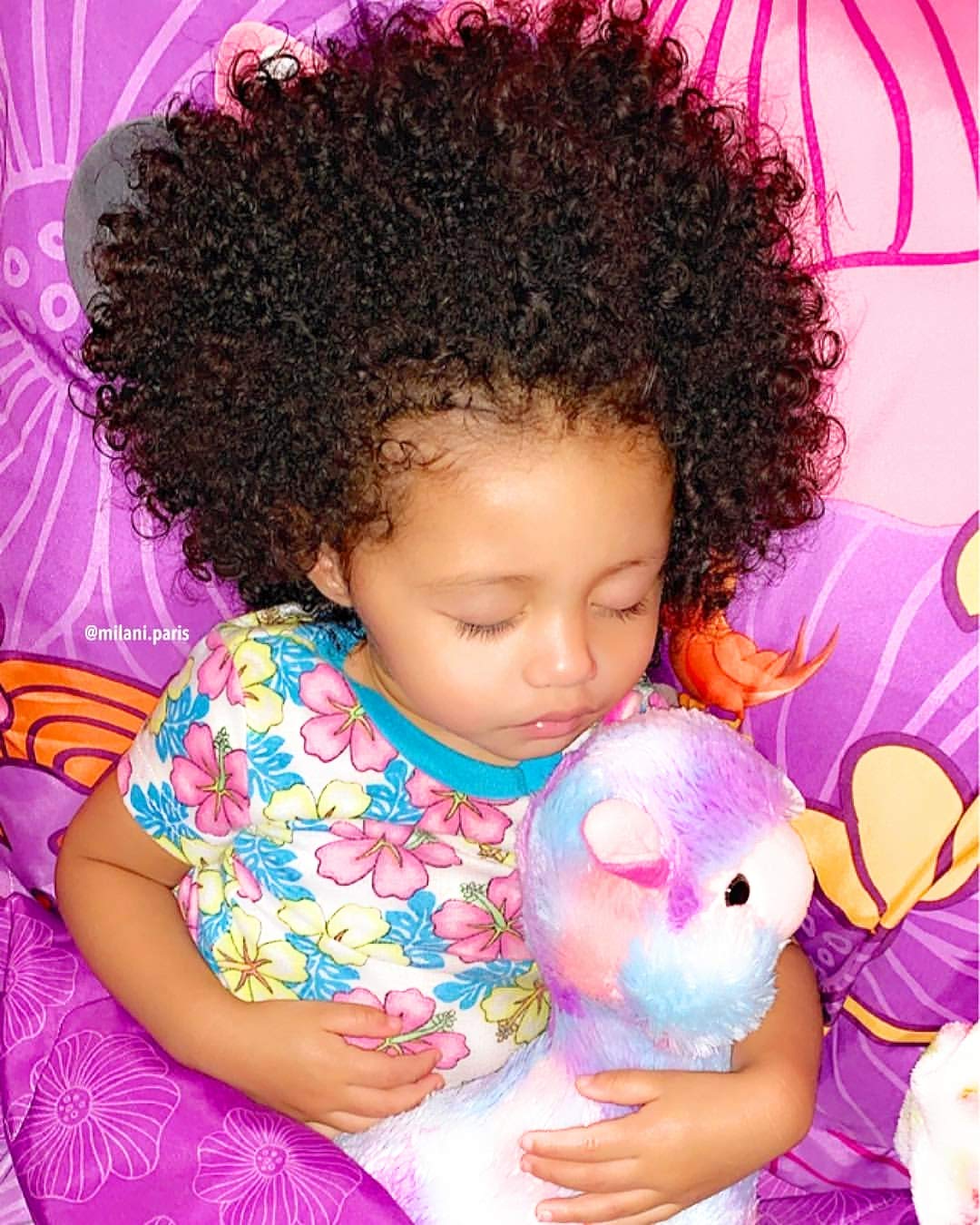 J’Organic Solutions Carrot Argan Kids Leave-in Conditioning Milk Detangler with Jamaican Black Castor, Coconut Oil & More: Beauty