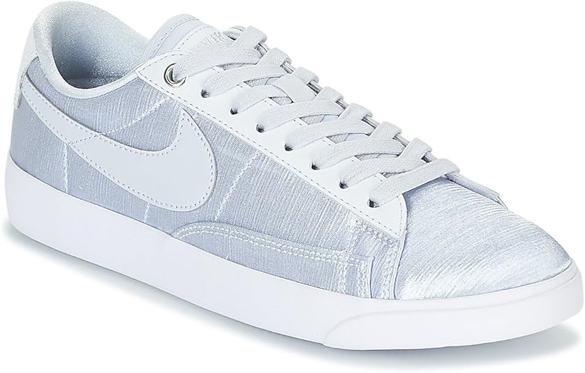 nike blazer low silver