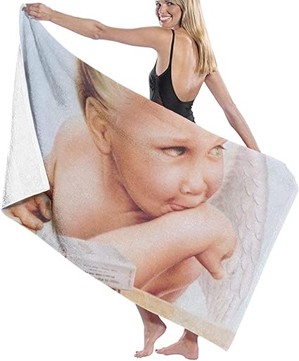 Amazon Co Jp メンズ おしゃれ バスタオル ビーチタオル 多機能 夏 大判 ソフト 速乾タオルコンパクト 超吸水力 海水浴 ビーチタオル ジムタオル 旅行 防砂 プール ホテル 男女兼用 ホーム キッチン