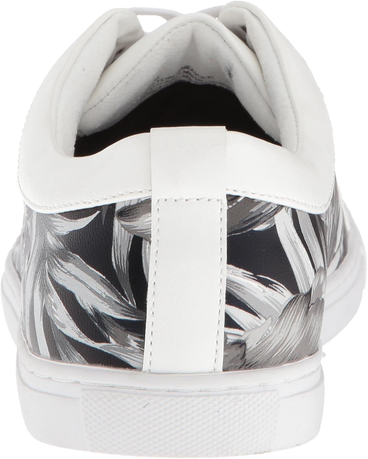 Unlisted by Kenneth Cole Mens Belton 