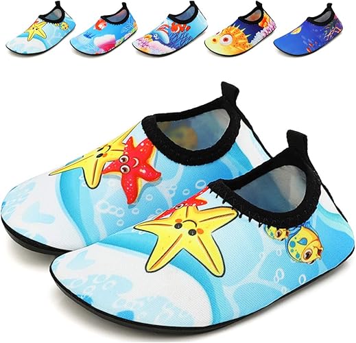 Amazon Co Jp Sixspace マリンシューズ キッズ 子供用 ウォーターシューズ 軽量 ビーチシューズ ヨガシューズ 可愛い ソックスキッズ 通気性いい 男女兼用 携帯便利 ブルー 17 5cm シューズ バッグ