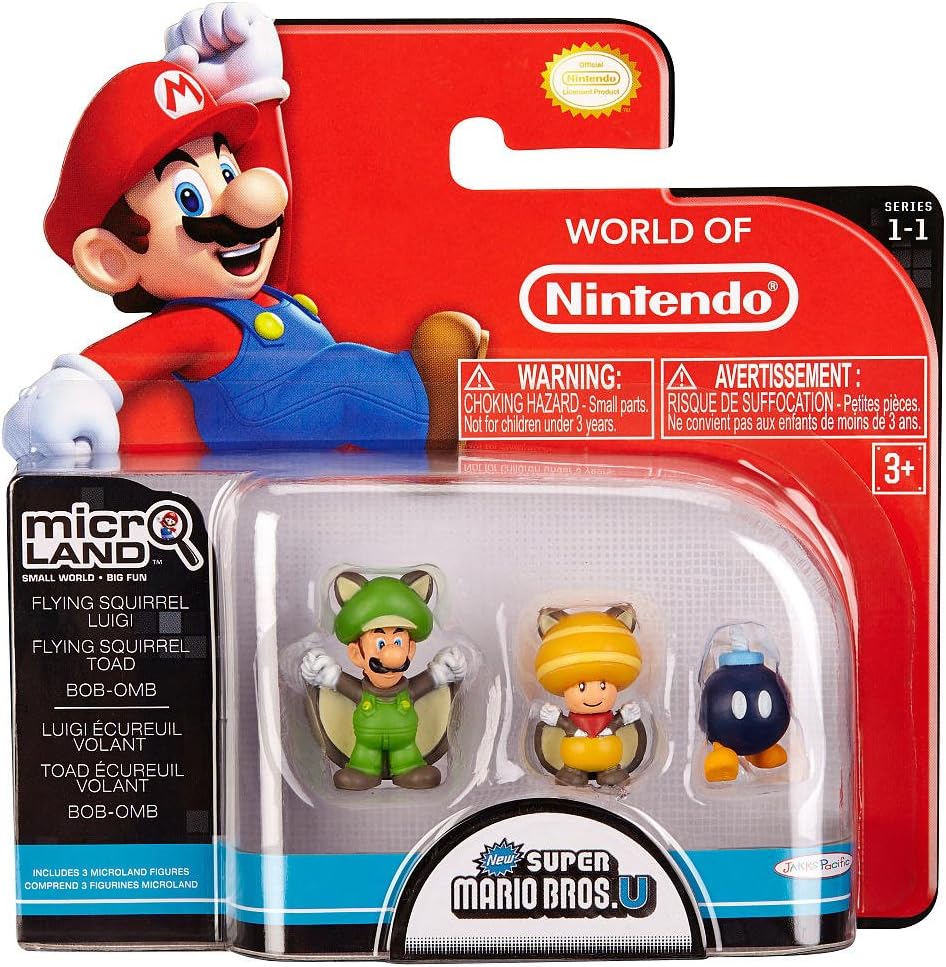 Amazon Com Nintendo Mario Bros Universe Micro Wave 1 Flying Squirrel Luigi Flying Squirrel Toad And Bob Omb Action Figure 3 Pack Toys Games