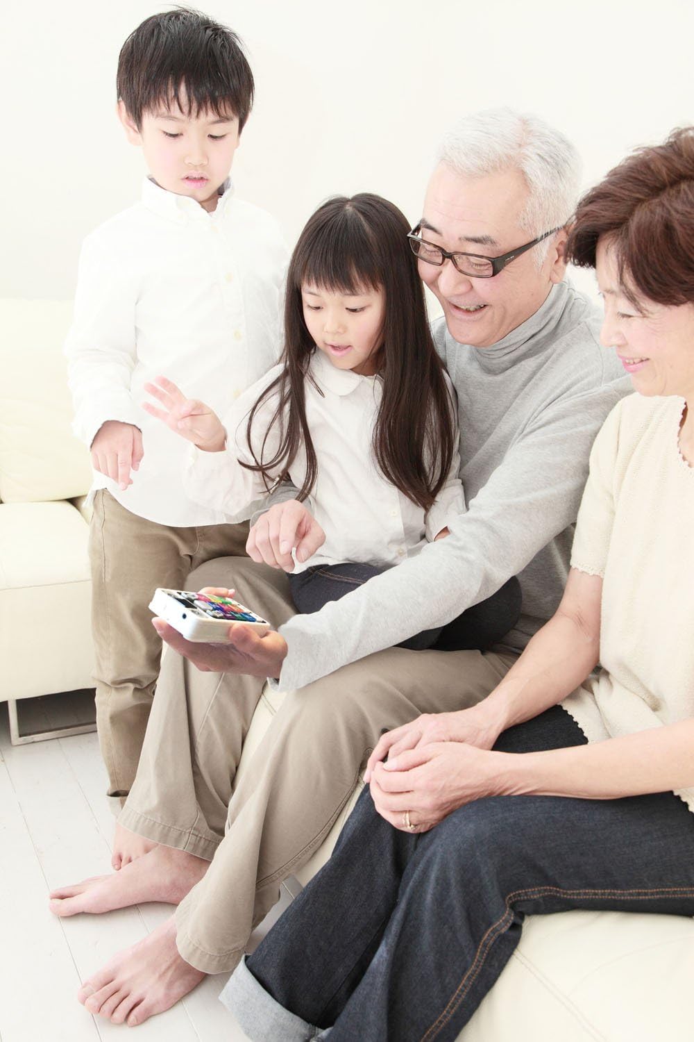 Amazon ゲームロボット25 日本おもちゃ大賞14 共有玩具部門 優秀賞 携帯ゲーム おもちゃ