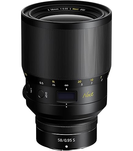 Amazon.com : Nikon AF-S FX NIKKOR 58mm f/1.4G Lens for Nikon DSLR