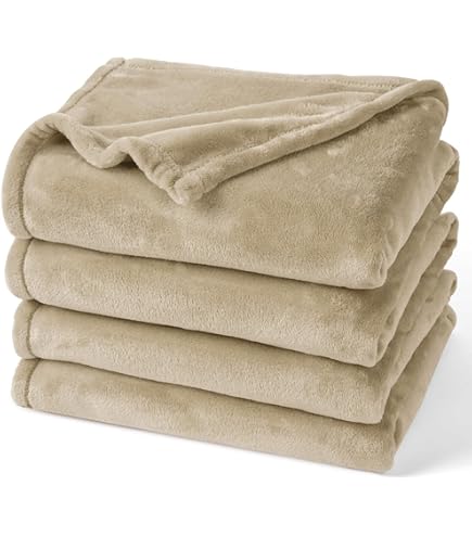 Amazon.com: Kate Spade Full/Queen Fleece Blanket - Navy : Home