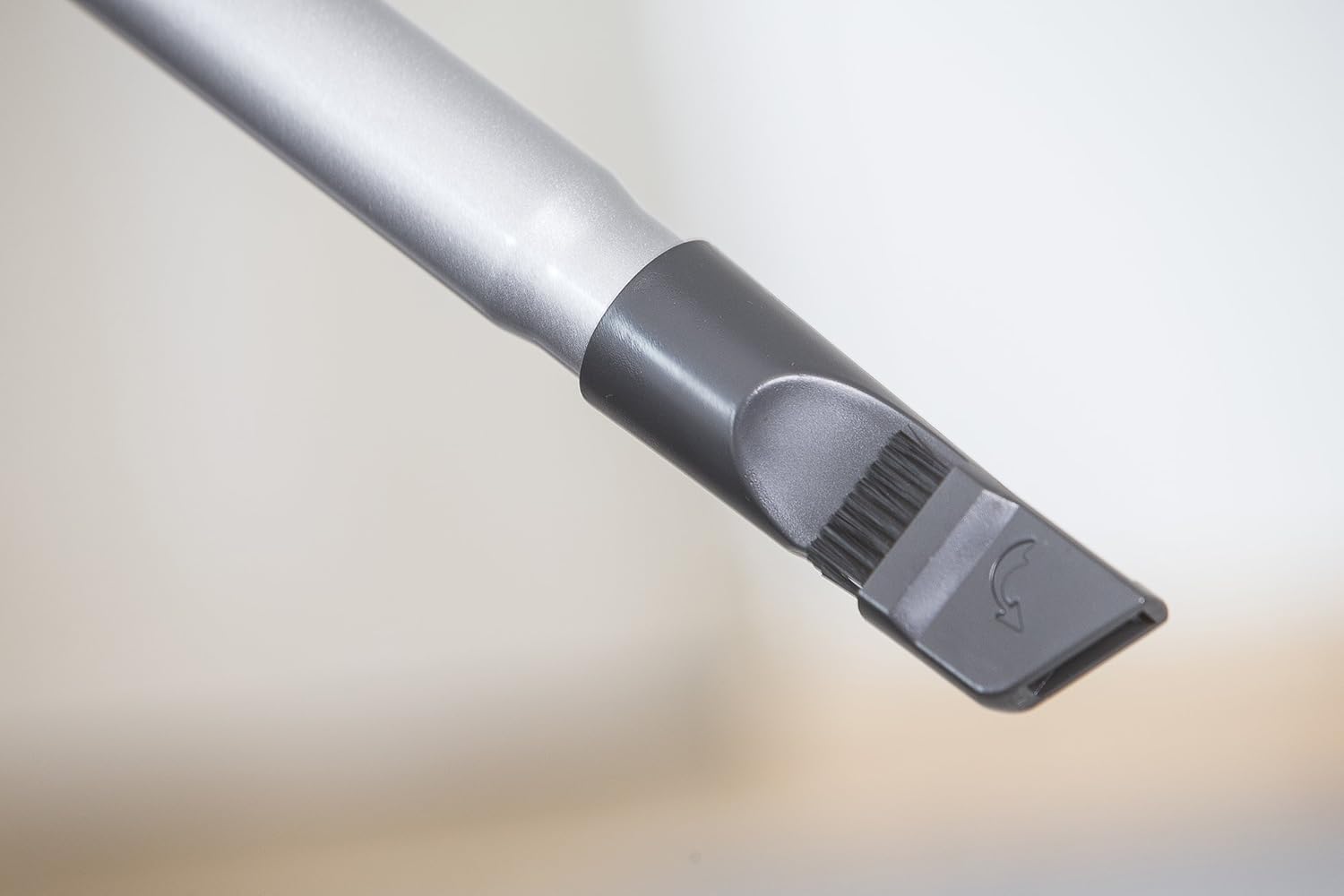 Hoover Whirlwind Bagless Cylinder Vacuum Cleaner, SE71WR01, Lightweight, Compact Grey/Red