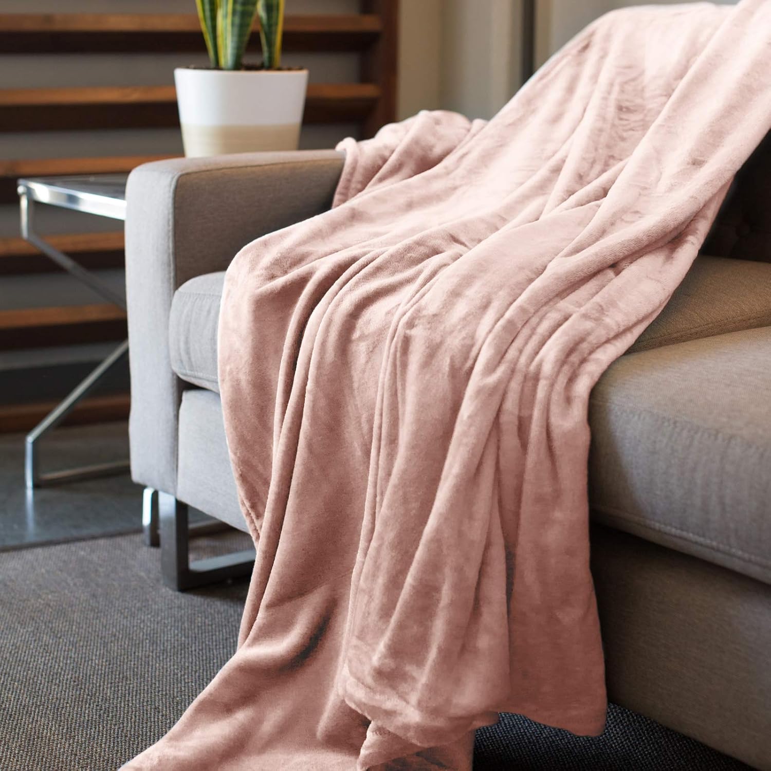 Kingole Flannel Fleece Microfiber Throw Blanket, Luxury Timid Pink Travel/Throw Size Lightweight Cozy Couch Bed Super Soft and Warm Plush Solid Color 350GSM (50 x 60 inches): Home & Kitchen
