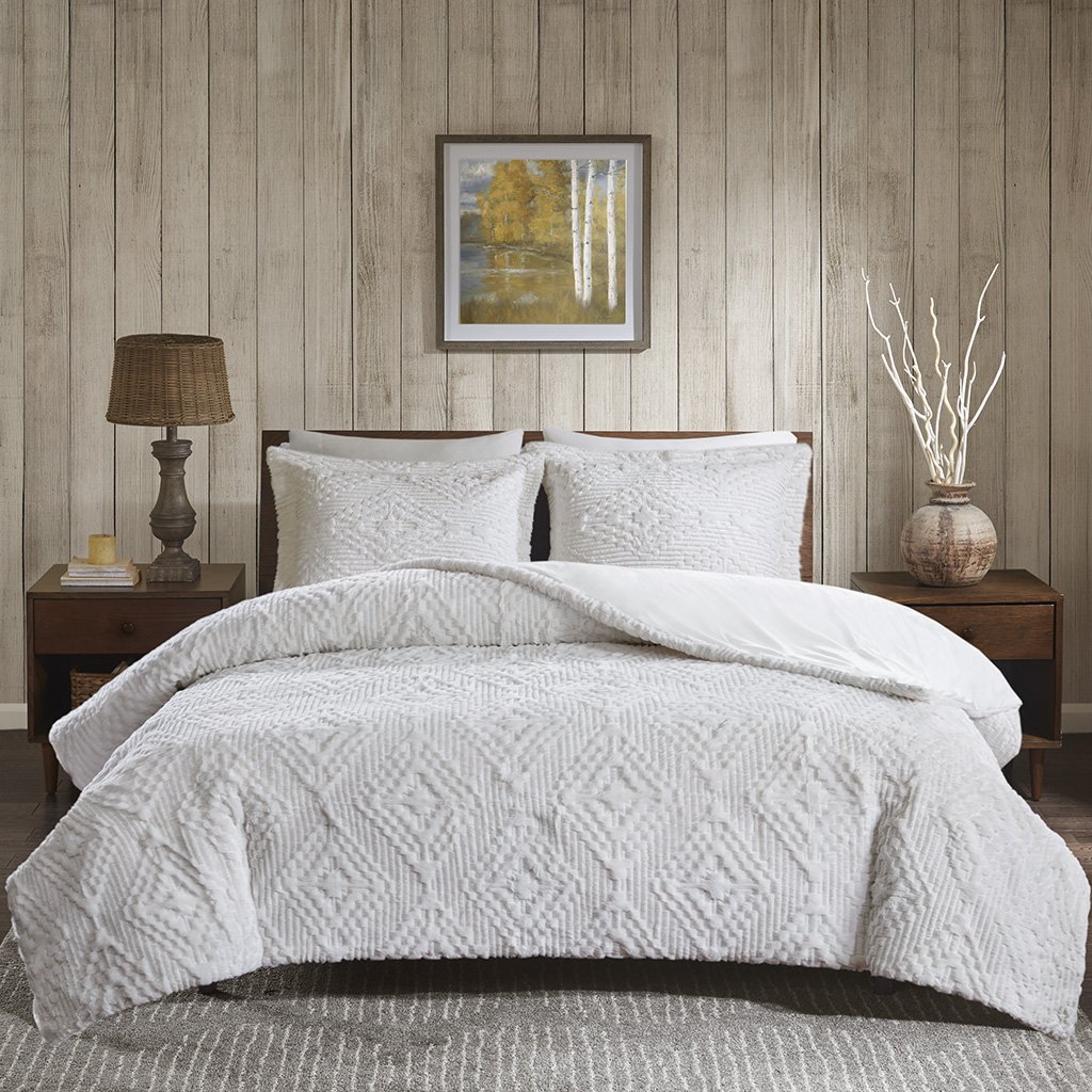 WoolrichTeton Embroidered Plush Coverlet Set Ivory King/Cal King, WR13-2058