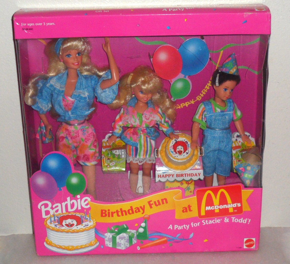 barbie mcdonalds restaurant with talking drive thru playset