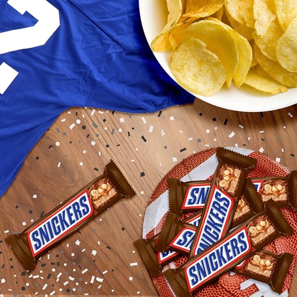 SNICKERS NFL FOOTBALL FULL SIZE CHOCOLATE CANDY BARS, CARAMEL CHOCOLATE FOR PARTIES, TAILGATING, OR GAME DAY SNACKS, 11.16 OZ BAG (PACK OF 6)