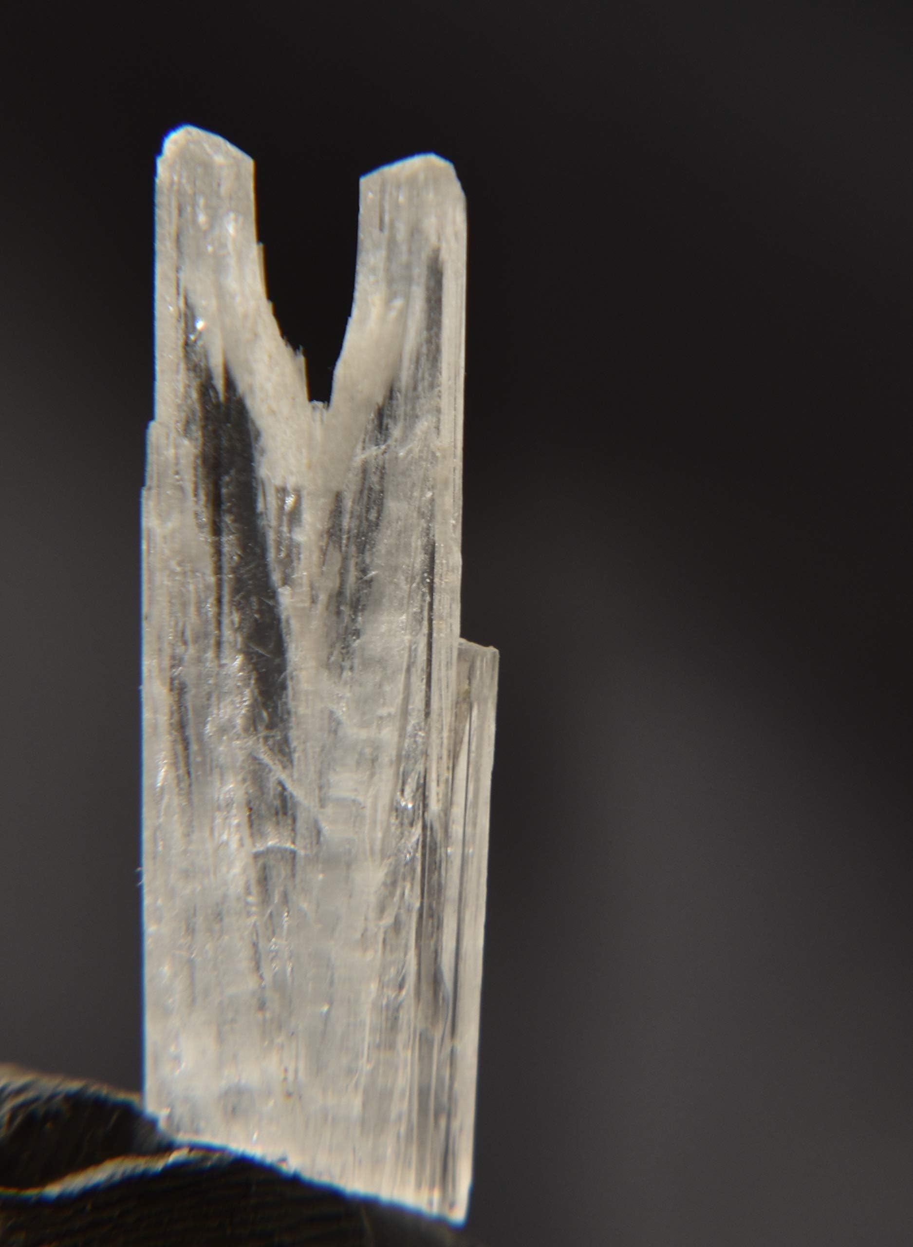 Natrolite Third EYE Meditation synergy 12 tantrik twin 4.5 Cms 5 Cts 3085