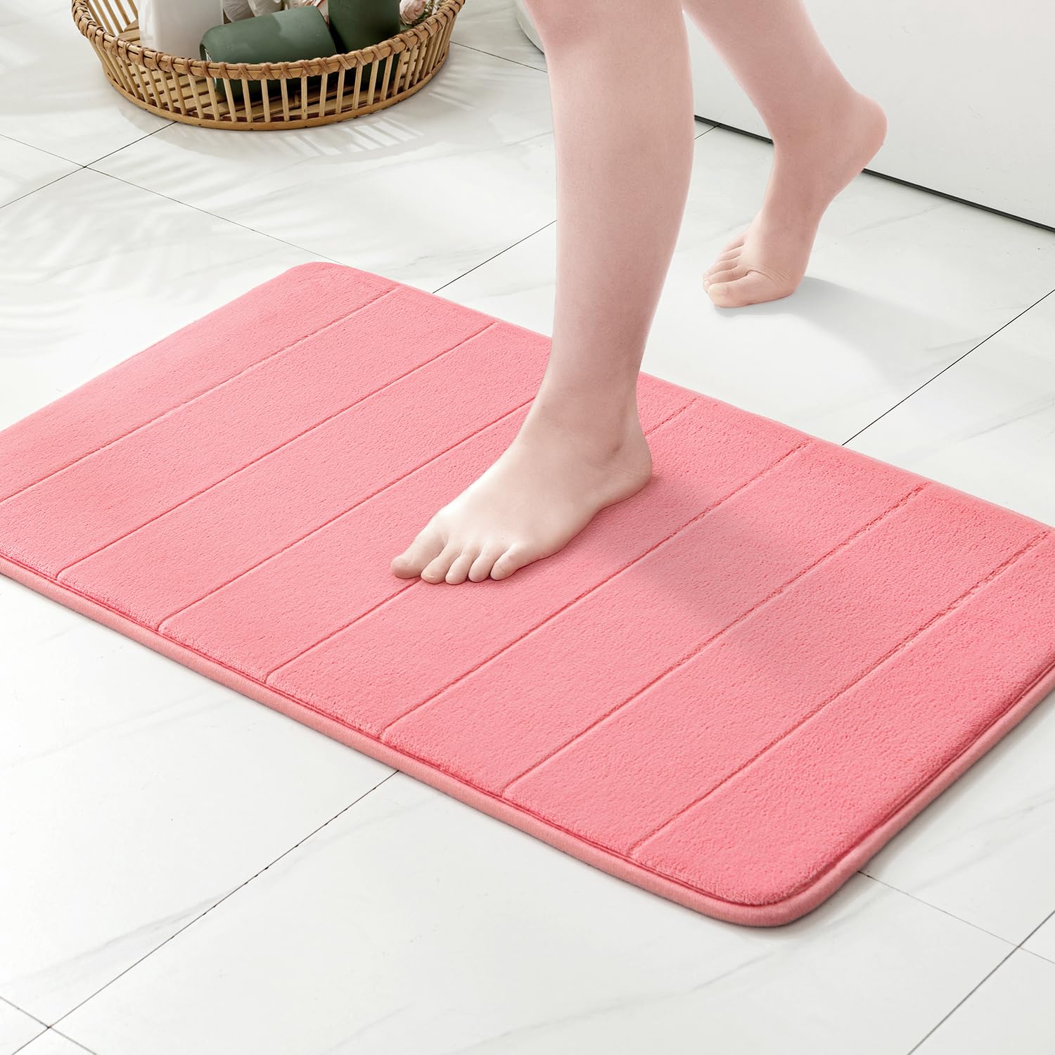 MIULEE Memory Foam Bath Mats Non Slip Bathroom Mat Bath Rug Shower Mat Coral Fleece Softness Highly Absorbent Washable Bathroom Rug Bath Mats for Bathroom Kitchen Entrance 40x60 cm Pink