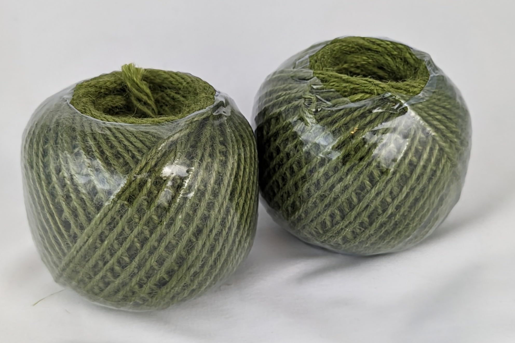 Natural Jute Twine - Strong, Durable, Biodegradable Garden Twine for Gardening, Floristry, and Bundling - Made from 100% Natural Jute - Affordable (Green Jute, 2 Balls)