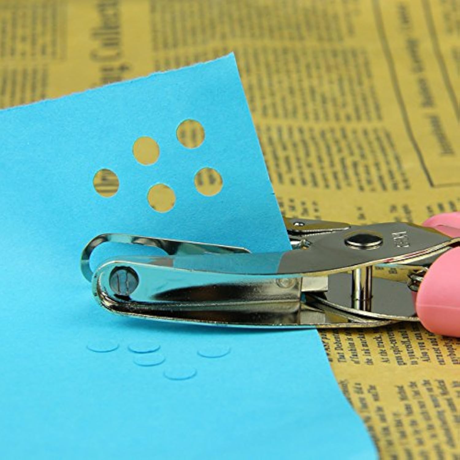 1 Hole Paper Punch with Pink Grip Hole Puncher for Card Scrapbooking Notebook Tyre Handheld Tool with-3mm
