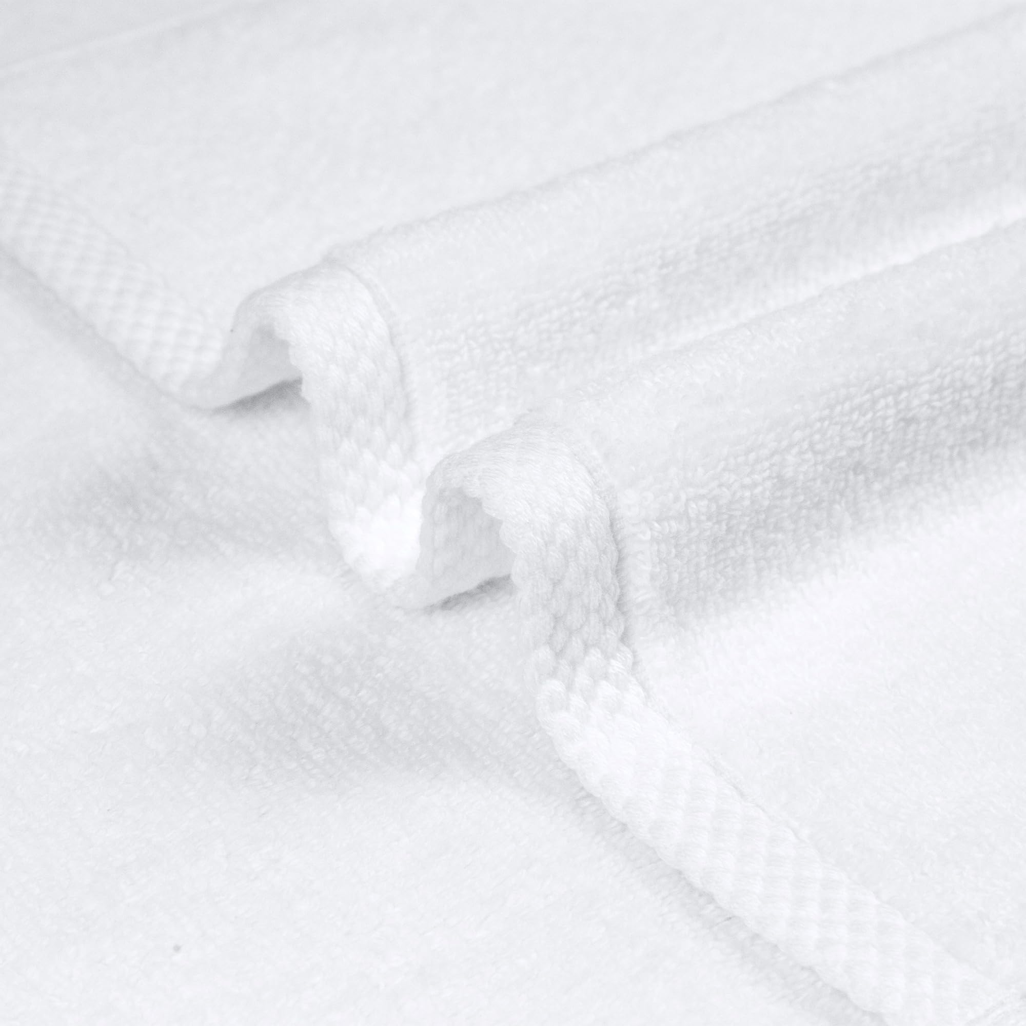 Amazon Basics Cotton Washcloths, Quick-Dry, 12