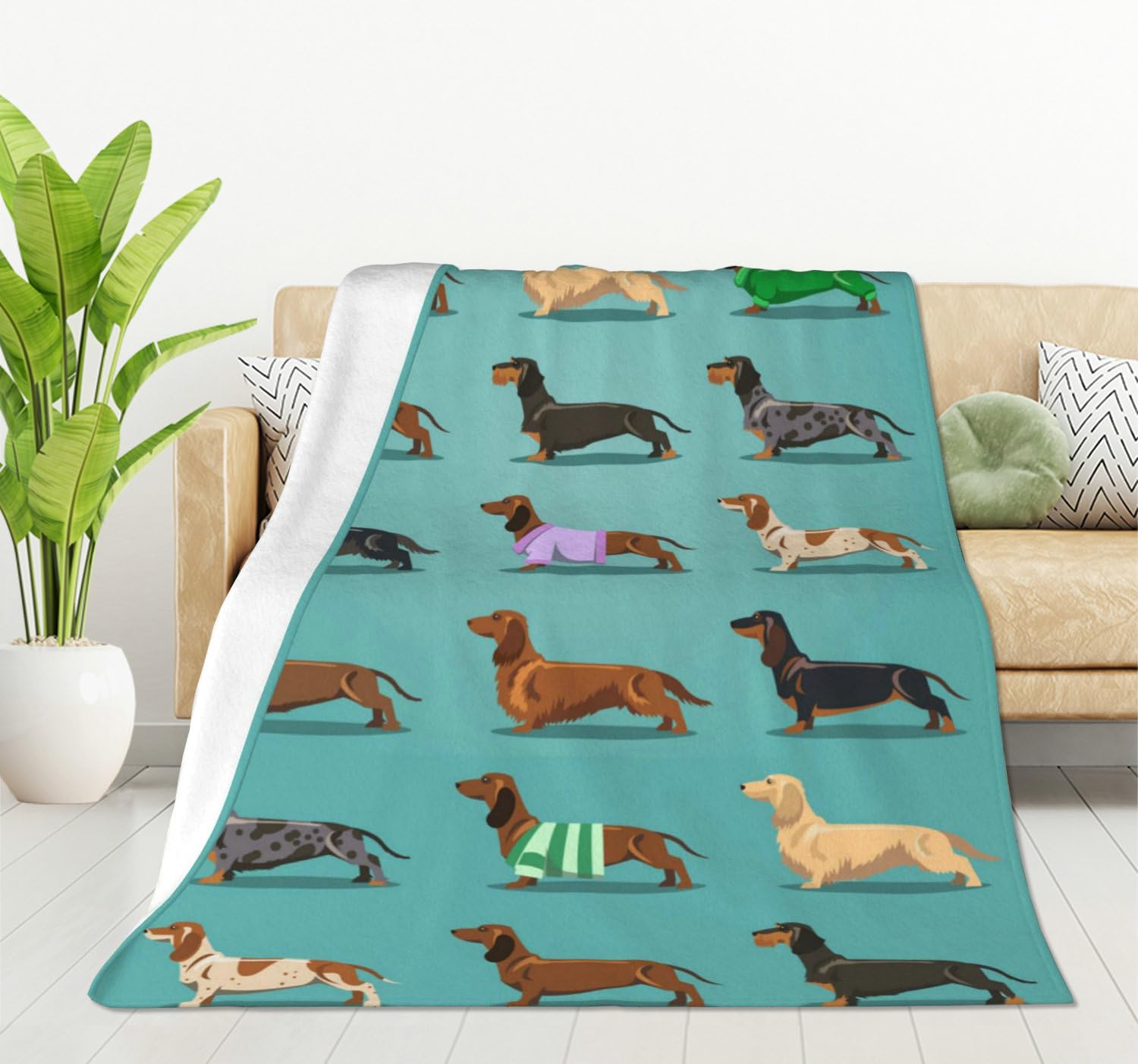HGOD DESIGNS Cute Dachshund Dog Pattern Fleece Blanket Throw (100x130cm)