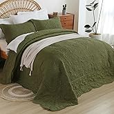 EVENHUG Oversized King Quilt California King Size Lightweight Bedding Set Reversible Bedspread Coverlets for All Seasons 3 Piece (Olive Green 120"x128")