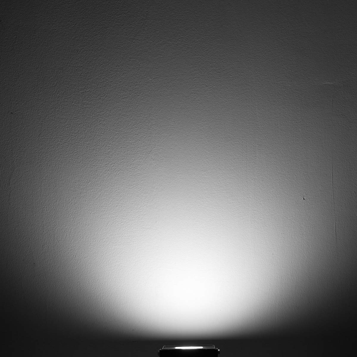 LE Projecteur LED Ultra Mince 15W 1500LM Blanc Froid 5000K Spot LED Extérieur IP65 Etanche Verre Trempé à Grain Fin, Lampe LED Extérieur pour Jardin, Cour, Garage, Entrée