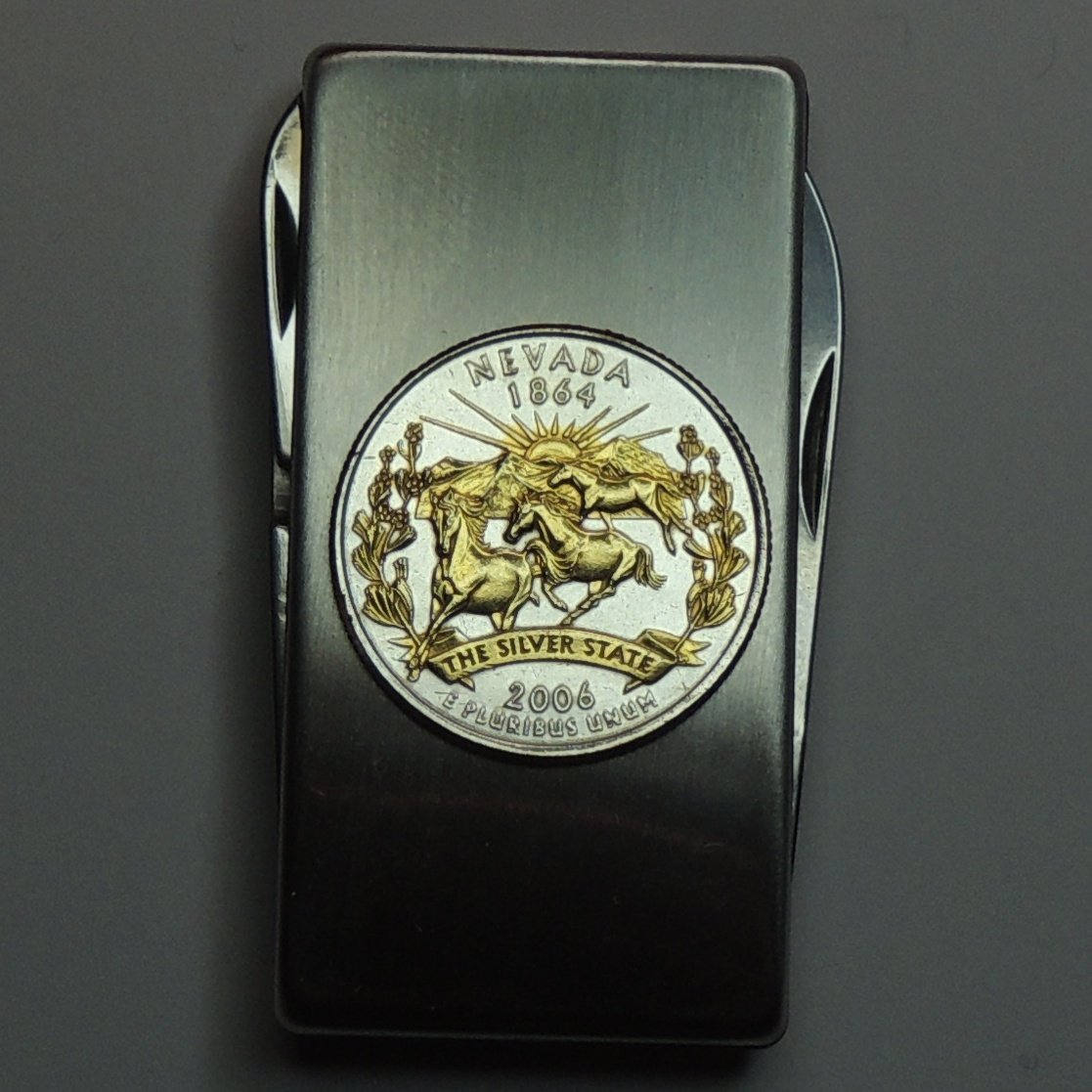 Amazon Com Nevada Statehood Quarter Gorgeously 2 Toned Uniquely Hand Done Gold On Silver Coin Combination Knife And Scissor Money Clip For Dad Christmas Groomsmen Birthday For Him Men Handmade