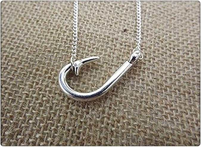 釣りフックネックレス フィッシュフックペンダントネックレス 狩猟用のアクセサリーは 女の子の魚 赤首カモペンダントネックレスペンダント 釣り 南 ネックレス 通販 Amazon