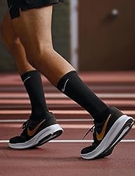Nike Men's Run Swift 3 Sneaker, Black/Metallic