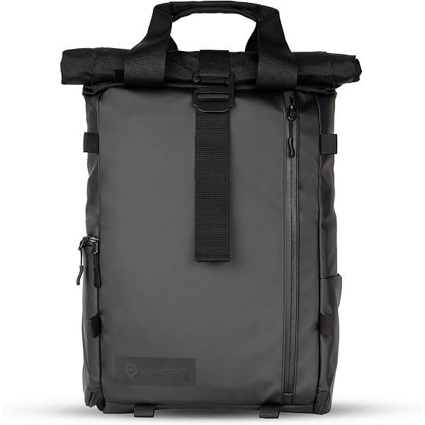 Amazon.com: WANDRD PRVKE Lite: Weather-Resistant Travel & Camera