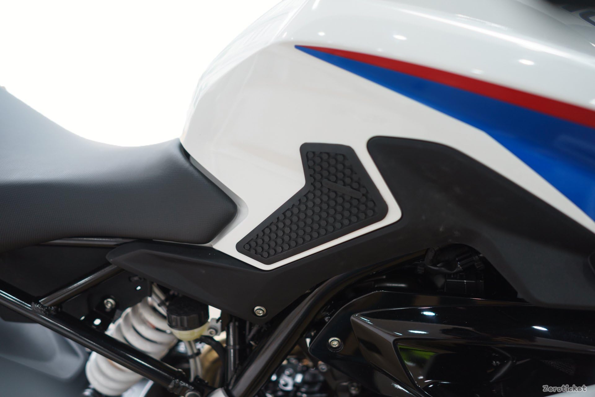 Beretta Production Tank Traction Pad Side Gas Knee Grip Protector For BMW G310R