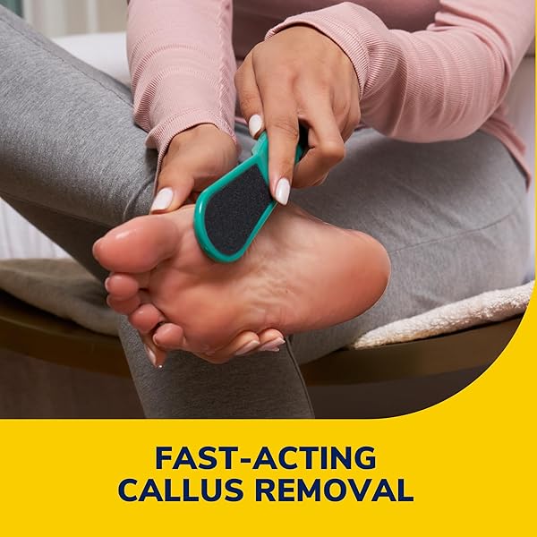 DR. SCHOLL’S FAST ACTING CALLUS REMOVER GEL KIT, HARD SKIN REMOVAL, SMOOTH SOFT FEET IN MINUTES, SALON PROFESSIONAL FORMULA, MESS FREE APPLICATION, EXFOLIATING FOOT FILE PEDICURE TOOL INCLUDED
