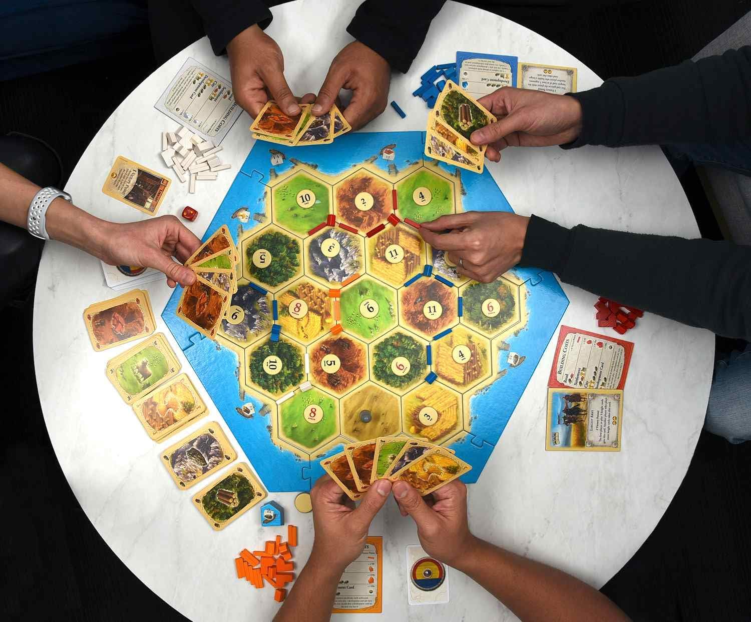 Amazon Catan 5th Edition カタン 開拓者たち 英語 English スタンダード版 ボードゲーム ボードゲーム おもちゃ