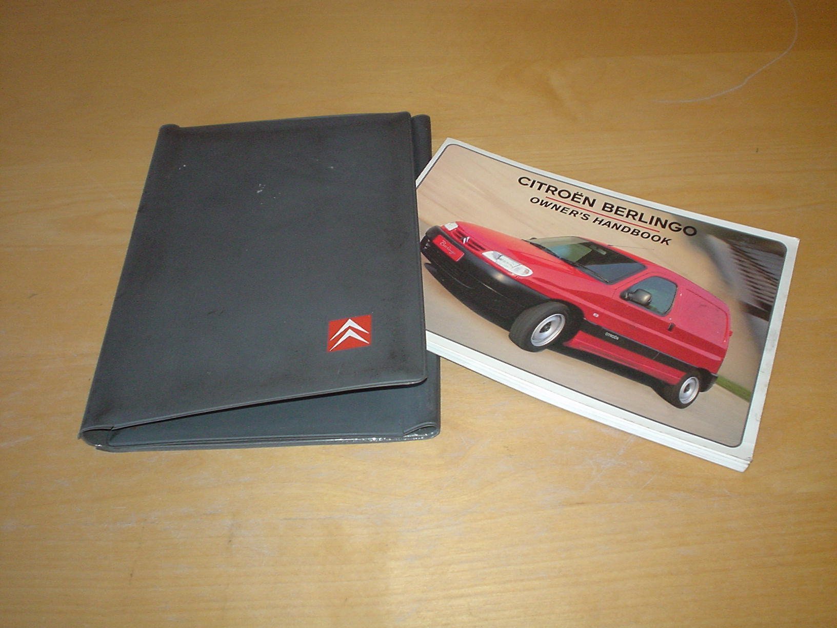 CITROEN BERLINGO PANEL VAN OWNERS HANDBOOK MANUAL Not Haynes (1996 - 2007)  1.1i 1.4i LITRE PETROL 1.9D 2.0 HDI DIESEL ENGINES Mass Market Paperback –  1999