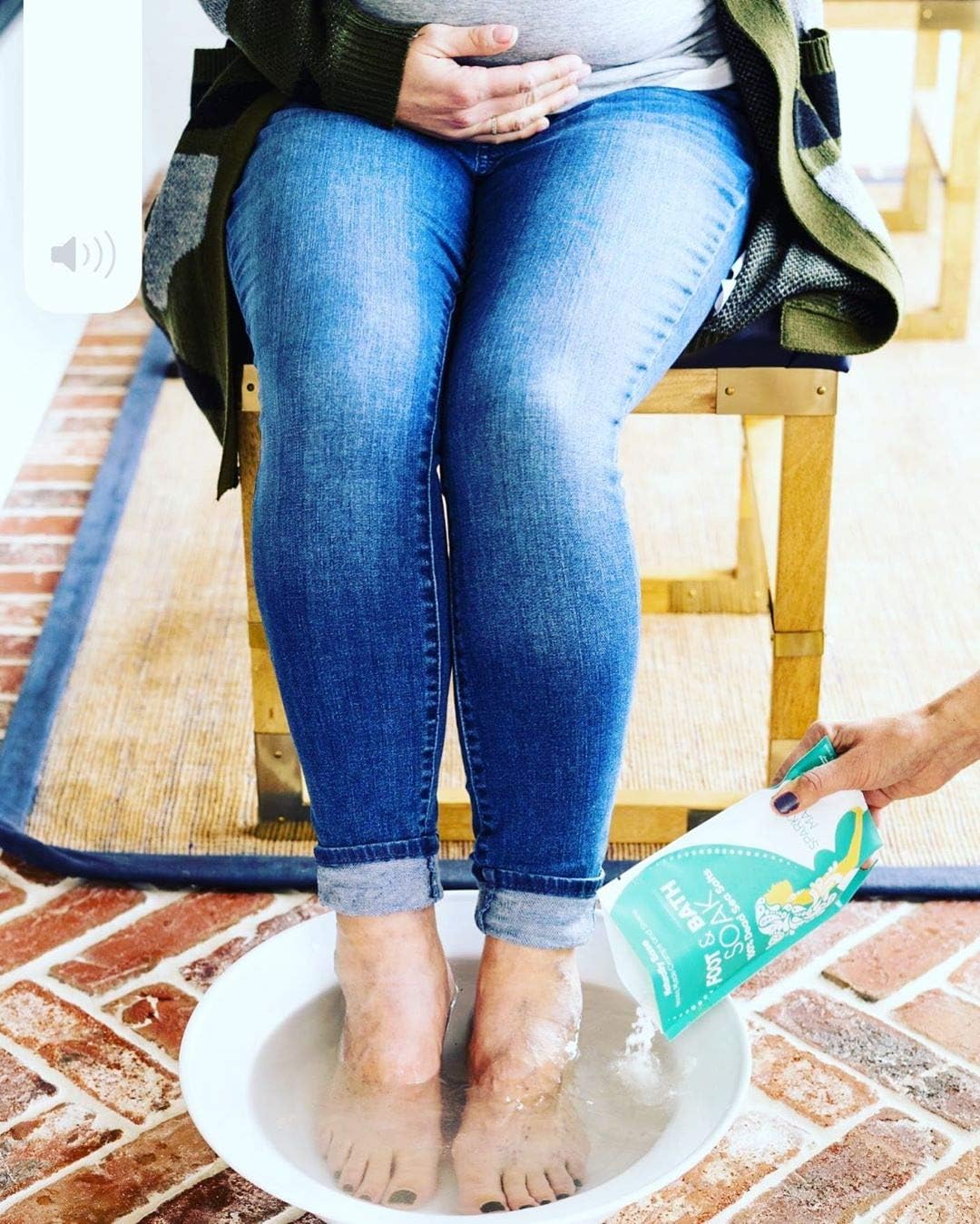 Sparkling Mama: All Natural Pure Dead Sea Salt Pregnancy Foot Soak & Bath Salts | Dr. Approved, Mom Created. (Calming Magnesium helps alleviate stress, aches, pains, nausea & morning sickness), 1lb Resealable: Health & Personal Care