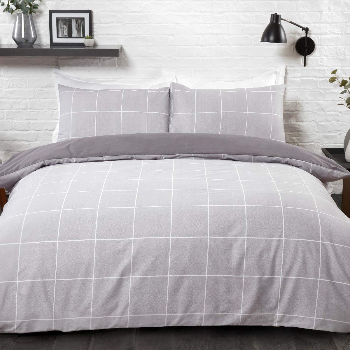 Sleepdown Grid Check Grey Reversible Easy Care Duvet Cover Quilt Bedding Set with Pillowcases - Double (200cm x 200cm), 5056242745440