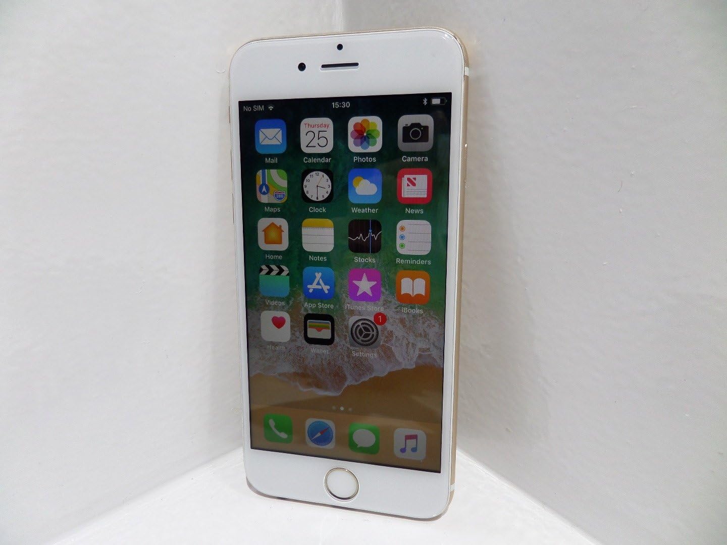 Apple iPhone 6 16GB Gold Unlocked Amazon.co.uk Electronics