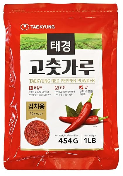 NONGSHIM TAEKYUNG KOREAN CHILI POWDER, GOCHUGARU CHILI FLAKES. KIMCHI POWDER (FLAKE, 1LB) – 100% RED PEPPER FLAKES FOR KOREAN & ASIAN FOOD. MSG FREE.