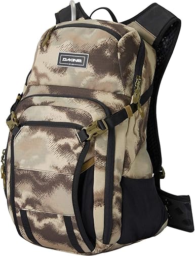 dakine nomad hydration mtb backpack